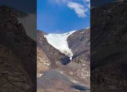 Enlace a Avalancha captada en Kyrgyzstan