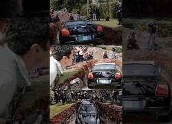 Enlace a El millonario que quiso enterrar su coche para conducirlo en el más allá y acabó dando una lección a todos