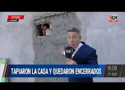 Enlace a Tapian una casa con toda la familia dentro