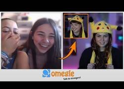 Enlace a Chica Gamer sorprende a DESCONOCIDOS en OMEGLE