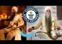 Enlace a Volviendo a medir la barba más larga del mundo