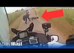 Enlace a Persecución policial a un patinete a 100 km/h