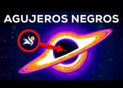 Enlace a ¿Qué pasa si caemos en un agujero negro?