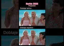 Enlace a Diferencias entre el doblaje español y latino de Barbie