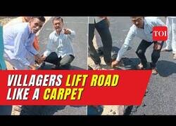 Enlace a La chapuza de un alcalde que prometió asfaltar las carreteras