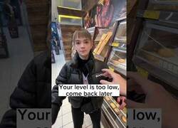 Enlace a De compras con mi novia NPC