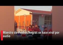 Enlace a Un audio 'subido de tono' de una profesora se cuela en una graduación escolar