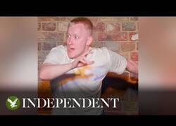 Enlace a Humorista recrea la celebración de un gol a cámara lenta