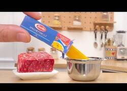 Enlace a Preparando unos spaguetti en miniatura