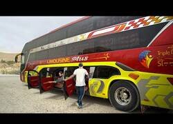 Enlace a Así es viajar en el Bus más extraño de Pakistán