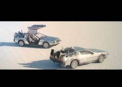 Enlace a Así sería un anuncio del Delorean de Regreso al Futuro hecho con el Unreal Engine 5