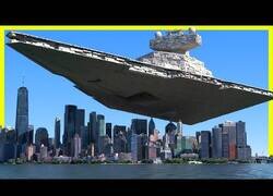 Enlace a Comparando el tamaño de naves espaciales ficticias en primera persona