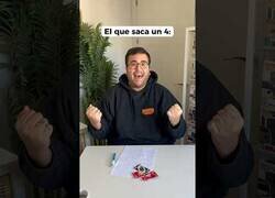 Enlace a Cuando la profe entrega las notas con cartas de UNO