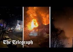 Enlace a Captan la explosión de una casa en Arlington, Virginia
