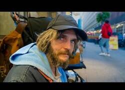 Enlace a Historia desgarradora de este vagabundo (en la calle más de un lustro)