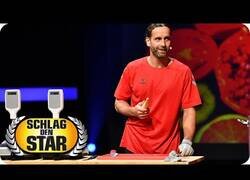 Enlace a El concurso alemán que consistía en cortar cosas en dos mitades exactamente iguales