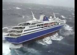 Enlace a Me iré de crucero para relajarme...