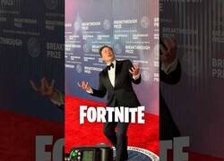 Enlace a Las poses de Elon Musk en una alfombra roja parecen emotes del Fortnite