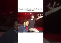 Enlace a Estuvo esperando toda su vida para este momento