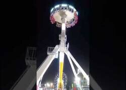 Enlace a Hombre sobrevive tras ser arrollado por una atracción al intentar salvar a su perro