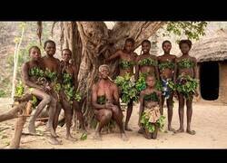 Enlace a Los Koma: Buscando la tribu perdida