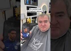 Enlace a Este buen hombre quería el corte de pelo de Bellingham