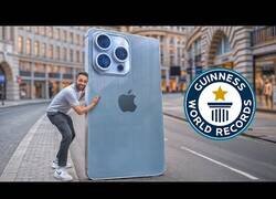 Enlace a El iPhone más grande jamás fabricado