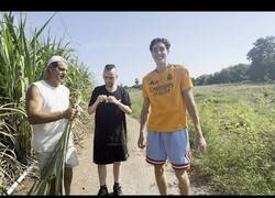 Enlace a Xokas y Plex visitan el santuario de Frank Cuesta