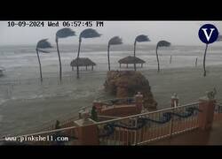 Enlace a El caos llega a Florida con el huracán Milton