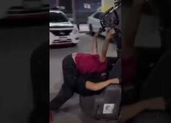 Enlace a Este vehículo se pone de 0 a 69 en 5 segundos