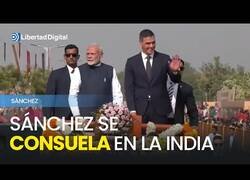 Enlace a Pedro Sánchez se da un baño de masas en su llegada a la India