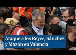 Enlace a Así increparon a los Reyes, a Pedro Sánchez y a Mazón en su llegada a los pueblos de Valencia afectados por la DANA
