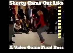 Enlace a Cuando te aparece el Boss Final del Just Dance