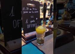 Enlace a Este pub en Francia hizo esto para asegurarse las propinas