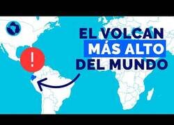 Enlace a ¿Por qué en Ecuador viven junto a volcanes activos?