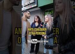 Enlace a Si tuvieras que elegir entre tu vida y la de tu pareja, ¿a quién salvarías?