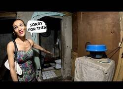 Enlace a Una ladyboy filipina muestra donde vive