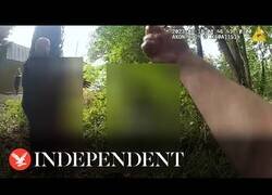 Enlace a Un agente de policía ladra para amedrentar a un ladrón