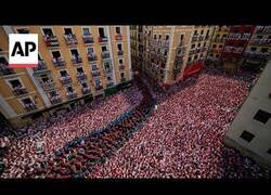 Enlace a Increíbles imágenes del chupinazo de los Sanfermines 2025