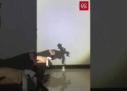 Enlace a Imitando a Michael Jackson con sombras chinescas