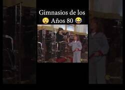 Enlace a Así eran los gimnasios en España en los años 80