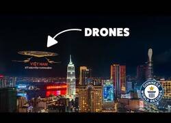 Enlace a Este show de drones en Vietnam bate un récord Guiness