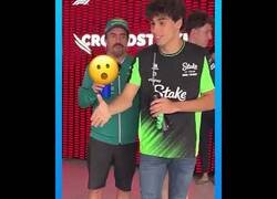 Enlace a Harold acude a la Formula 1 y los pilotos flipan al verle