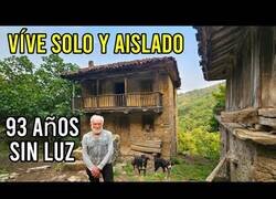 Enlace a Este hombre de 93 años vive aislado y sin electricidad