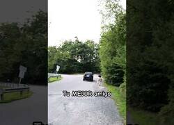 Enlace a Cuando te recoge un amigo vs tu mejor amigo