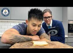 Enlace a El sandwich más fino del mundo