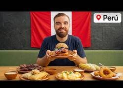 Enlace a Ibai prueba la comida callejera de Perú