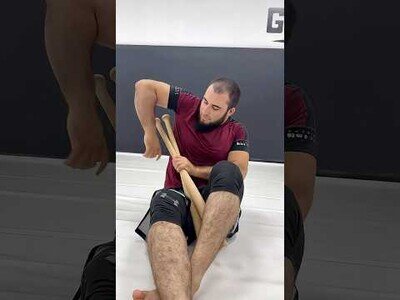 ¿Cuánta fuerza tiene un luchador de MMA?