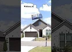 Enlace a Las camas elásticas no se compran, simplemente aparecen