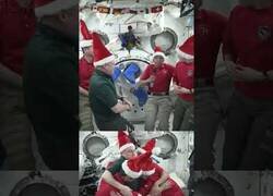 Enlace a Así se celebra la Navidad en el espacio